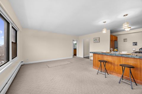 Tiny photo for 4880 N Marine Drive #606, Chicago, IL 60640 (MLS # 12532597)