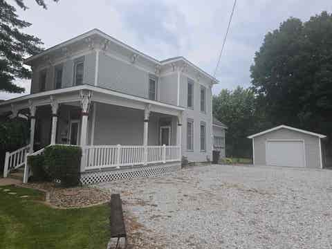 Tiny photo for 729 Locust Street, Carthage, IL 62321 (MLS # 100539034)