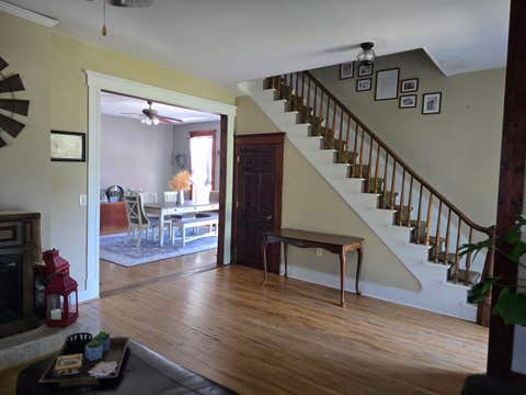 Tiny photo for 729 Locust Street, Carthage, IL 62321 (MLS # 100539034)
