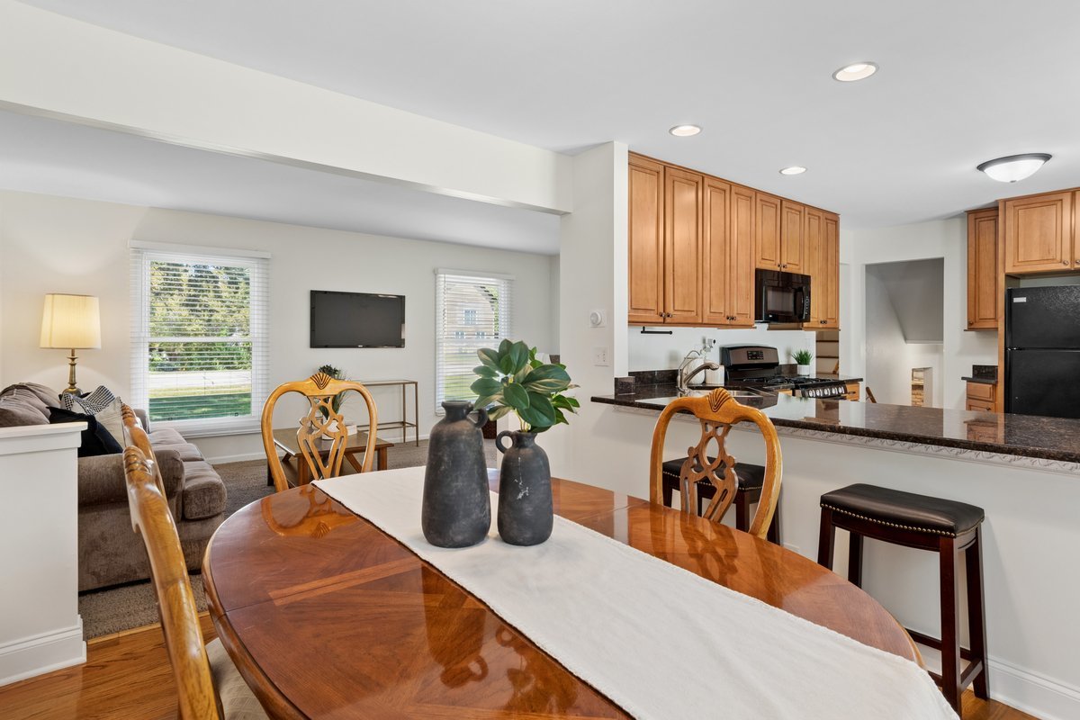 28W691 Leverenz Road