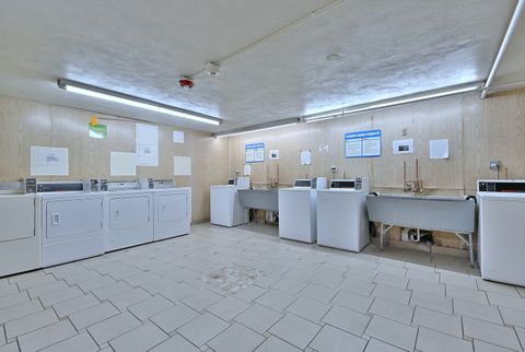 Tiny photo for 1301 W Touhy Avenue #315, Park Ridge, IL 60068 (MLS # 12542429)