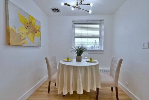 Tiny photo for 1301 W Touhy Avenue #315, Park Ridge, IL 60068 (MLS # 12542429)