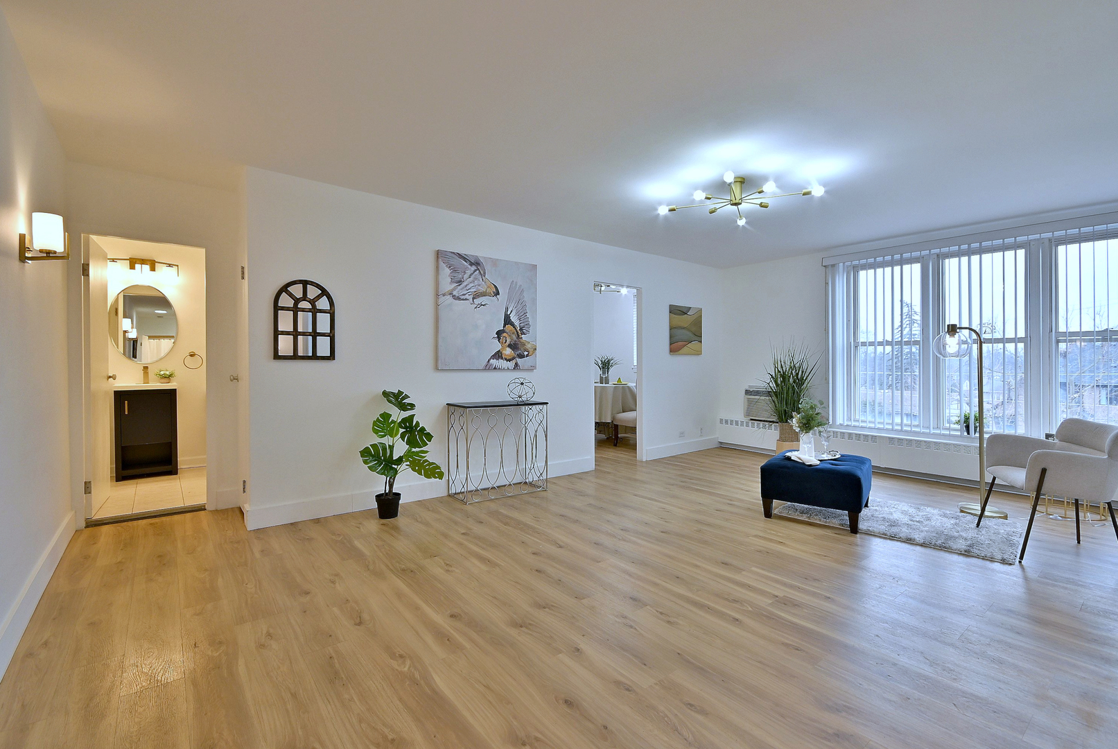 1301 W Touhy Avenue 315