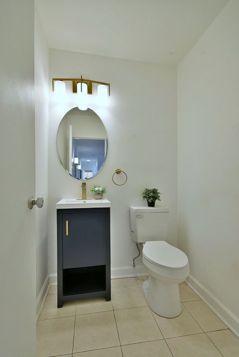 Tiny photo for 1301 W Touhy Avenue #315, Park Ridge, IL 60068 (MLS # 12542429)