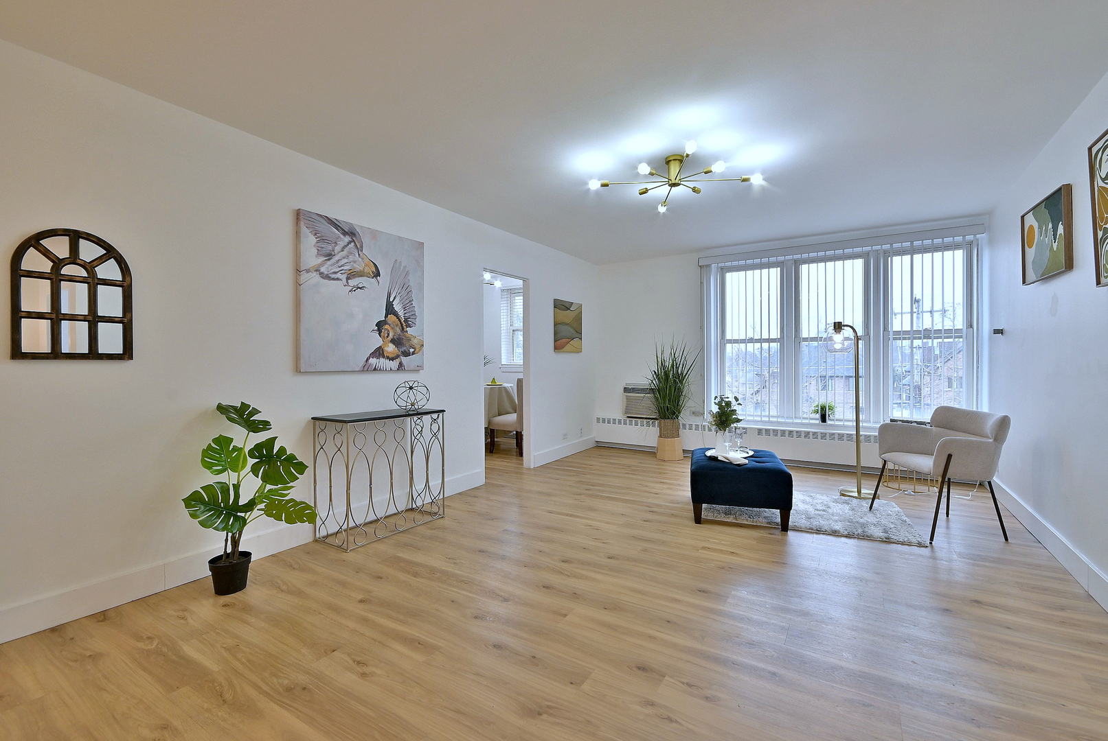 1301 W Touhy Avenue 315