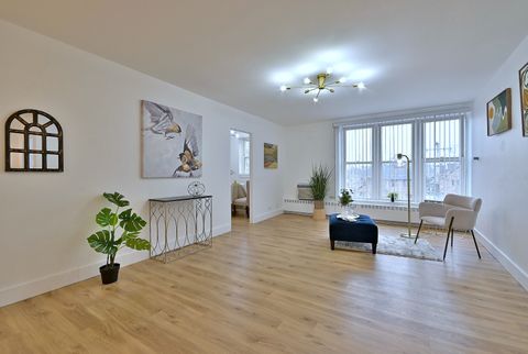 Tiny photo for 1301 W Touhy Avenue #315, Park Ridge, IL 60068 (MLS # 12542429)