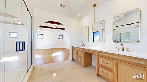 Tiny photo for 261 N Highview Avenue, Elmhurst, IL 60126 (MLS # 12537436)