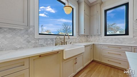 Tiny photo for 261 N Highview Avenue, Elmhurst, IL 60126 (MLS # 12537436)