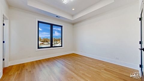 Tiny photo for 261 N Highview Avenue, Elmhurst, IL 60126 (MLS # 12537436)