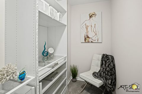 Tiny photo for 368 Cedar Tree Court, Hoffman Estates, IL 60169 (MLS # 12480318)