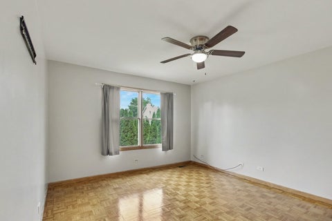 Tiny photo for 336 W Morris Avenue, Lombard, IL 60148 (MLS # 12724983)