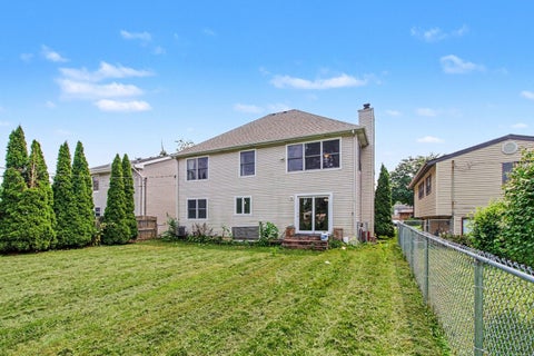 Tiny photo for 336 W Morris Avenue, Lombard, IL 60148 (MLS # 12724983)
