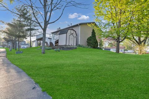 Tiny photo for 24W474 Surf Court, Naperville, IL 60540 (MLS # 12630365)