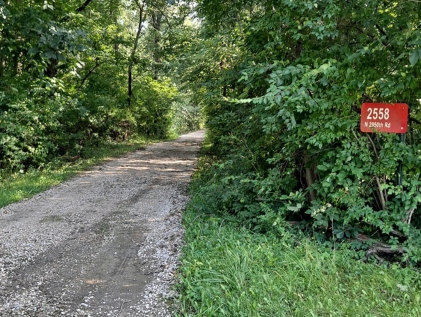 2558 N 2950th Road