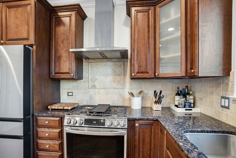 Tiny photo for 2450 W Montrose Avenue #3N, Chicago, IL 60618 (MLS # 12744910)