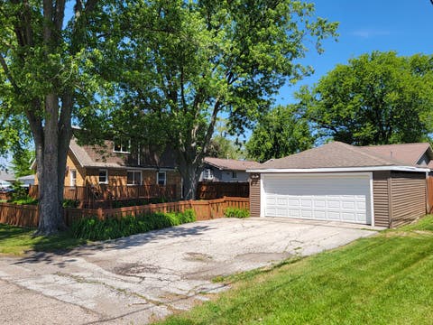 Tiny photo for 33191 N Sunset Avenue, Grayslake, IL 60030 (MLS # 12693827)