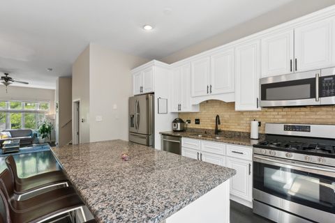 Tiny photo for 1816 S Calumet Avenue, Chicago, IL 60616 (MLS # 12614818)