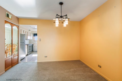 Tiny photo for 9389 Bay Colony Drive #3E, Des Plaines, IL 60016 (MLS # 12793422)