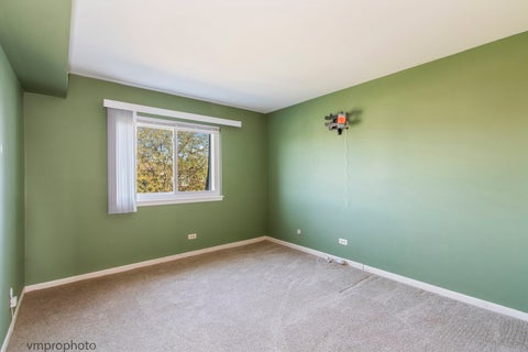 Tiny photo for 9389 Bay Colony Drive #3E, Des Plaines, IL 60016 (MLS # 12793422)