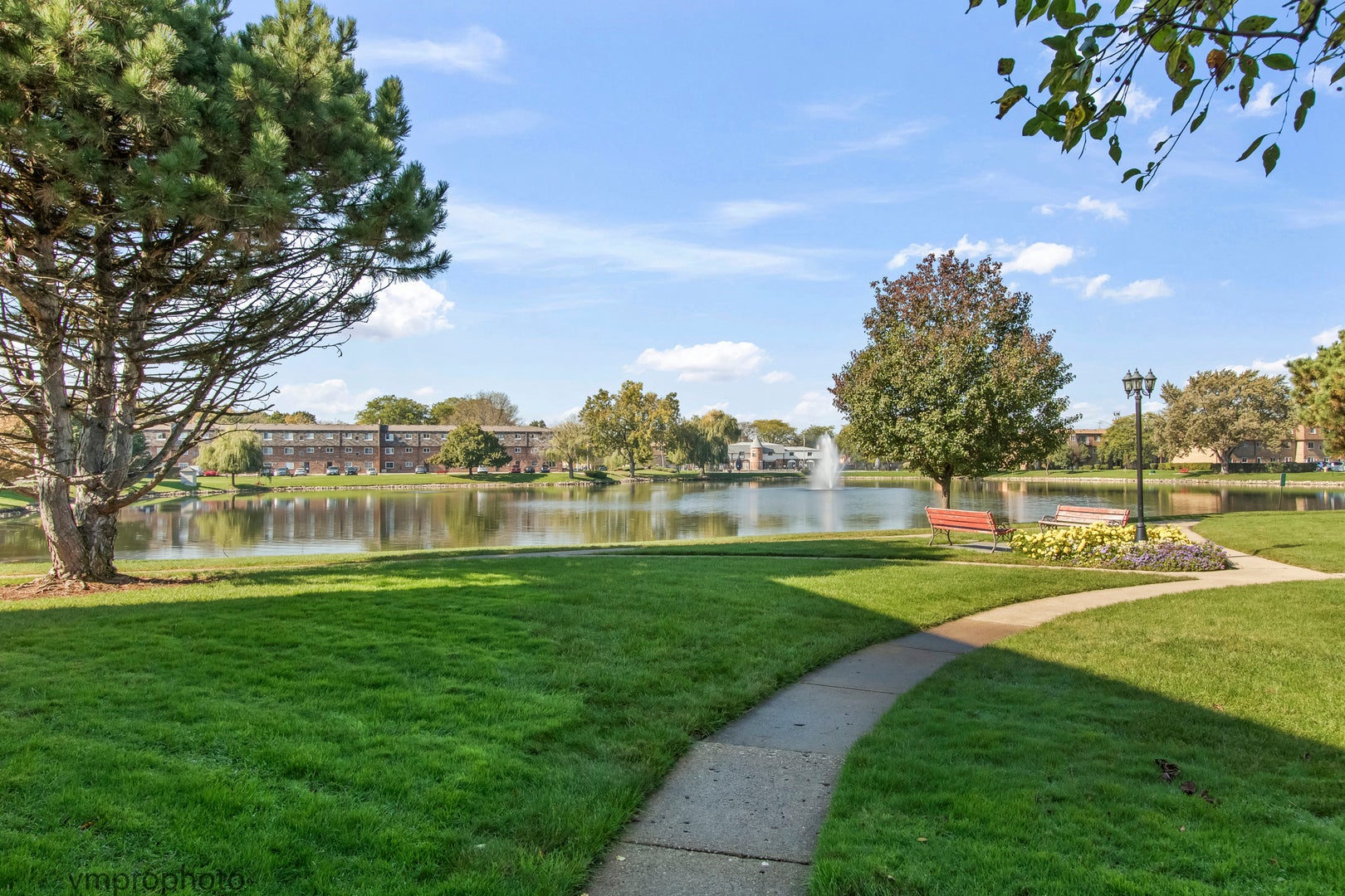 9389 Bay Colony Drive 3E