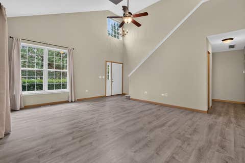 Tiny photo for 533 Mallard Lane #A, Sugar Grove, IL 60554 (MLS # 12730388)