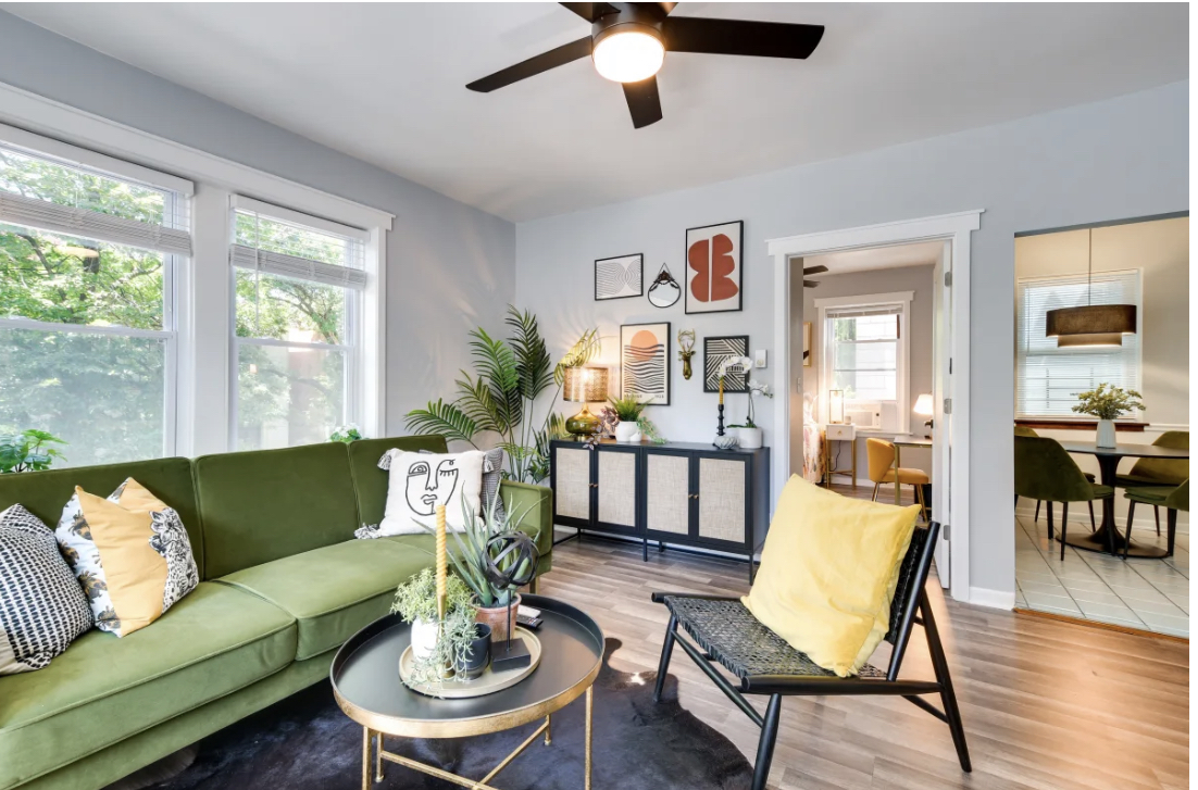 1931 N Howe Street 2W