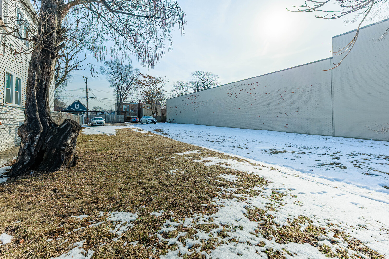 7417 S RACINE Avenue