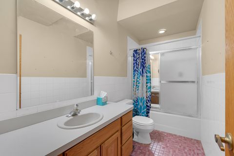 Tiny photo for 535 Kingston Boulevard, McHenry, IL 60050 (MLS # 12626233)