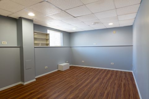 Tiny photo for 71 CAMBRIDGE Lane, Glendale Heights, IL 60139 (MLS # 12565574)