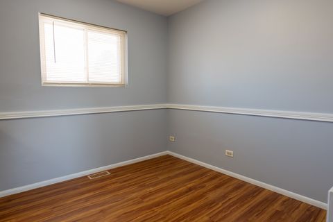 Tiny photo for 71 CAMBRIDGE Lane, Glendale Heights, IL 60139 (MLS # 12565574)