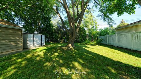 Tiny photo for 115 S Lincoln Avenue, Mundelein, IL 60060 (MLS # 12473738)