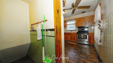 Tiny photo for 115 S Lincoln Avenue, Mundelein, IL 60060 (MLS # 12473738)