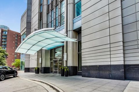 Tiny photo for 512 N McClurg Court #1704, Chicago, IL 60611 (MLS # 12474638)