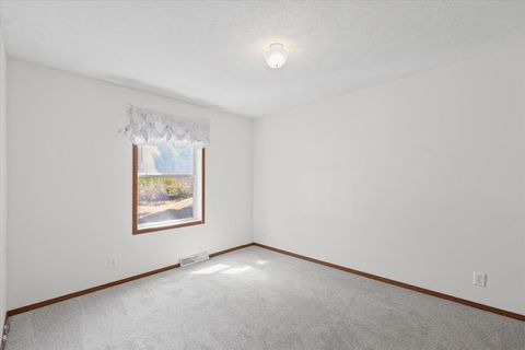 Tiny photo for 1505 Briarcliff Drive, Urbana, IL 61802 (MLS # 12443211)