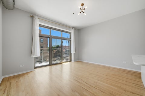 Tiny photo for Chicago, IL 60609 (MLS # 12664772)