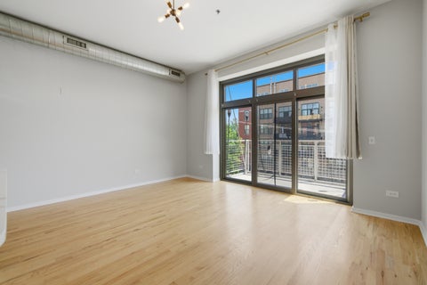 Tiny photo for Chicago, IL 60609 (MLS # 12664772)