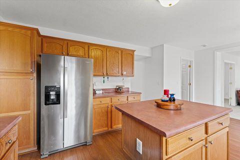 Tiny photo for 1906 S VENTURI Court, Urbana, IL 61802 (MLS # 12581774)