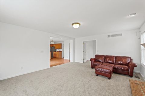 Tiny photo for 1906 S VENTURI Court, Urbana, IL 61802 (MLS # 12581774)
