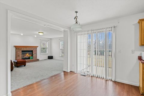 Tiny photo for 1906 S VENTURI Court, Urbana, IL 61802 (MLS # 12581774)