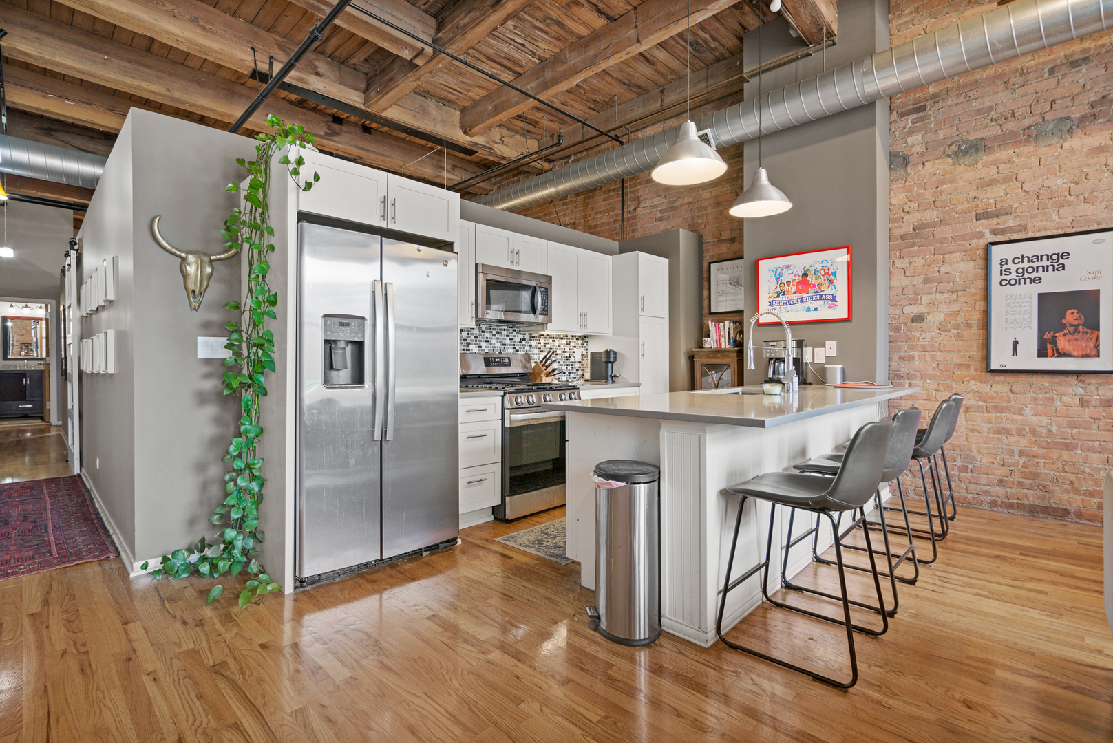 1243 S WABASH Avenue 404