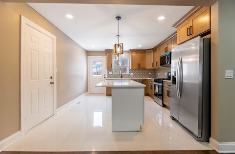 Tiny photo for 3321 E Red Oak Lane, Crete, IL 60417 (MLS # 12563379)