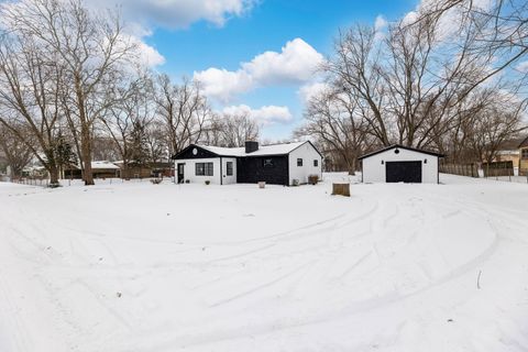 Tiny photo for 3321 E Red Oak Lane, Crete, IL 60417 (MLS # 12563379)