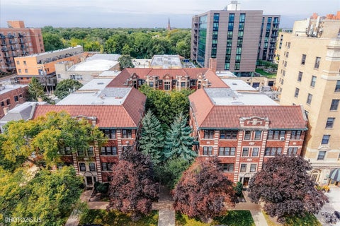 Tiny photo for 846 Hinman Avenue #2, Evanston, IL 60202 (MLS # 12753457)