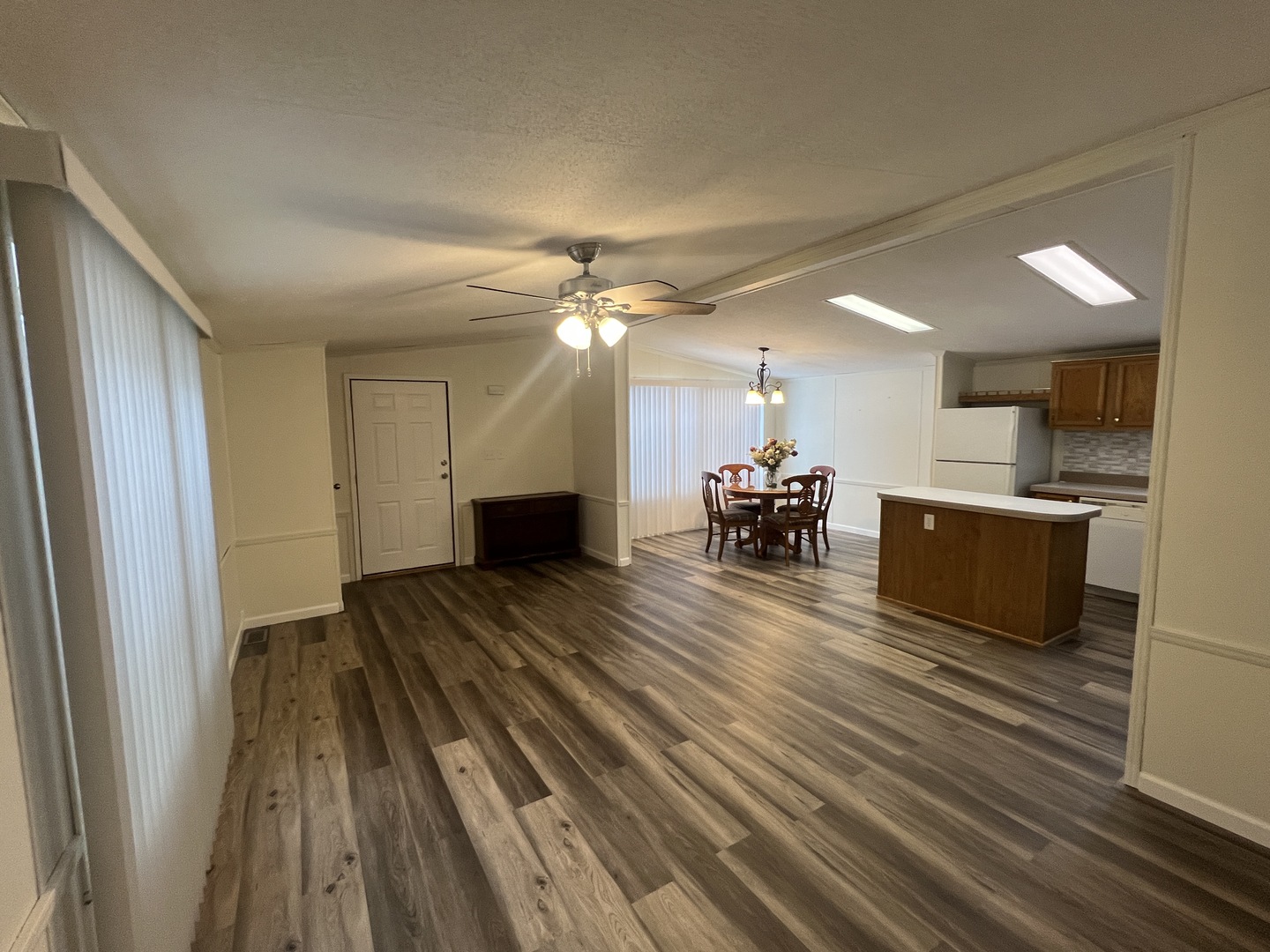 22550 S Woodside Drive