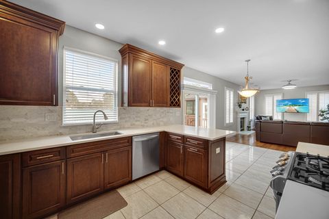 Tiny photo for 6 Yorkshire Court, Algonquin, IL 60102 (MLS # 12712838)