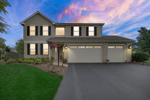 Tiny photo for 6 Yorkshire Court, Algonquin, IL 60102 (MLS # 12712838)