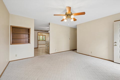 Tiny photo for 2923 Cypress Drive, Bettendorf, IA 52722 (MLS # 12771099)