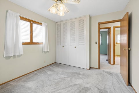 Tiny photo for 2923 Cypress Drive, Bettendorf, IA 52722 (MLS # 12771099)