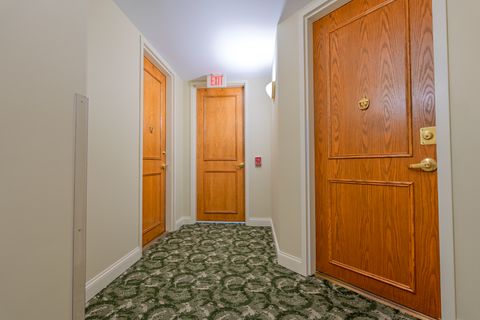 Tiny photo for 1745 PAVILION Way #206, Park Ridge, IL 60068 (MLS # 12515784)