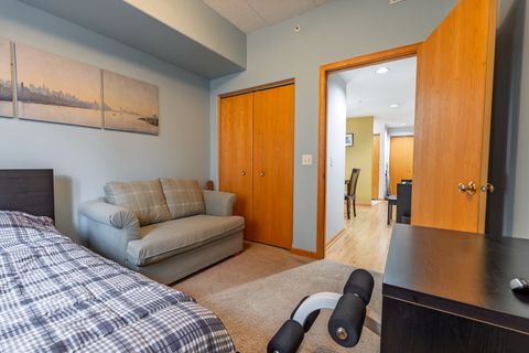 Tiny photo for 1745 PAVILION Way #206, Park Ridge, IL 60068 (MLS # 12515784)